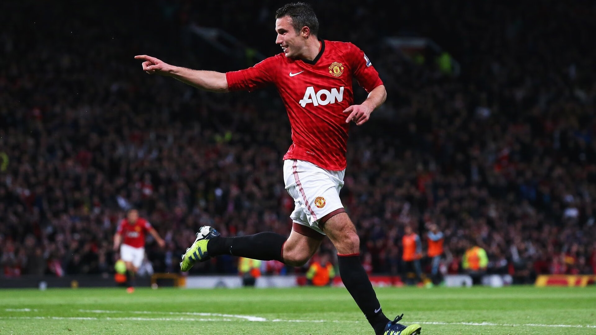 加拿大队未来展望：如何通过引入高科技设备提升训练效率，加拿大队长百科